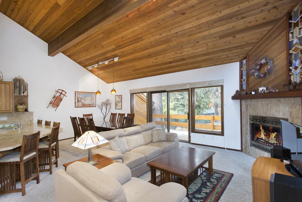 Mammoth Golf Properties By 101 Great Escapes ماموث لاكيس المظهر الخارجي الصورة